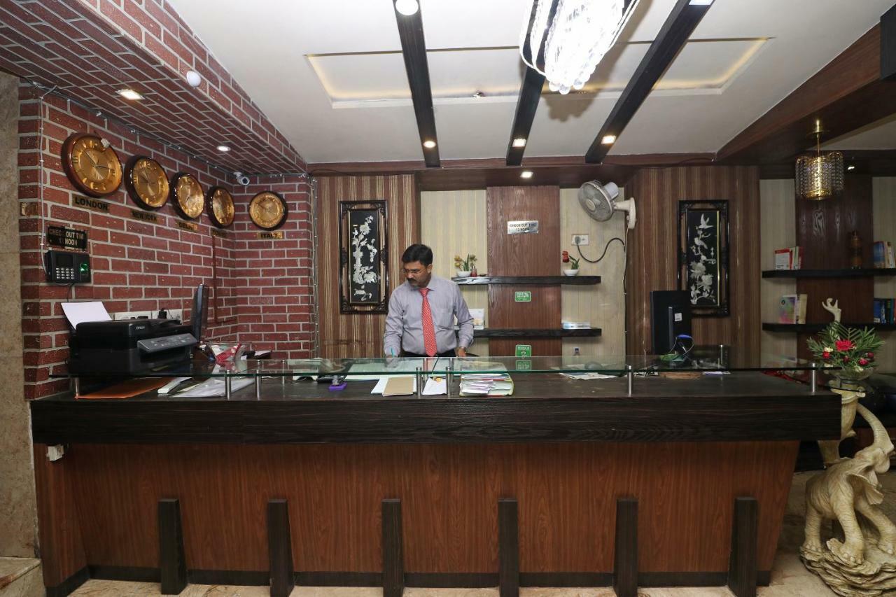 Hotel Heaven Kolkata Ngoại thất bức ảnh