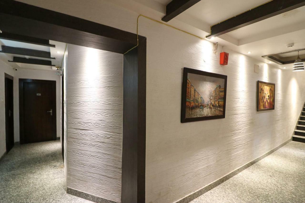 Hotel Heaven Kolkata Ngoại thất bức ảnh