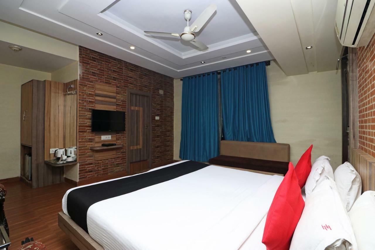 Hotel Heaven Kolkata Ngoại thất bức ảnh