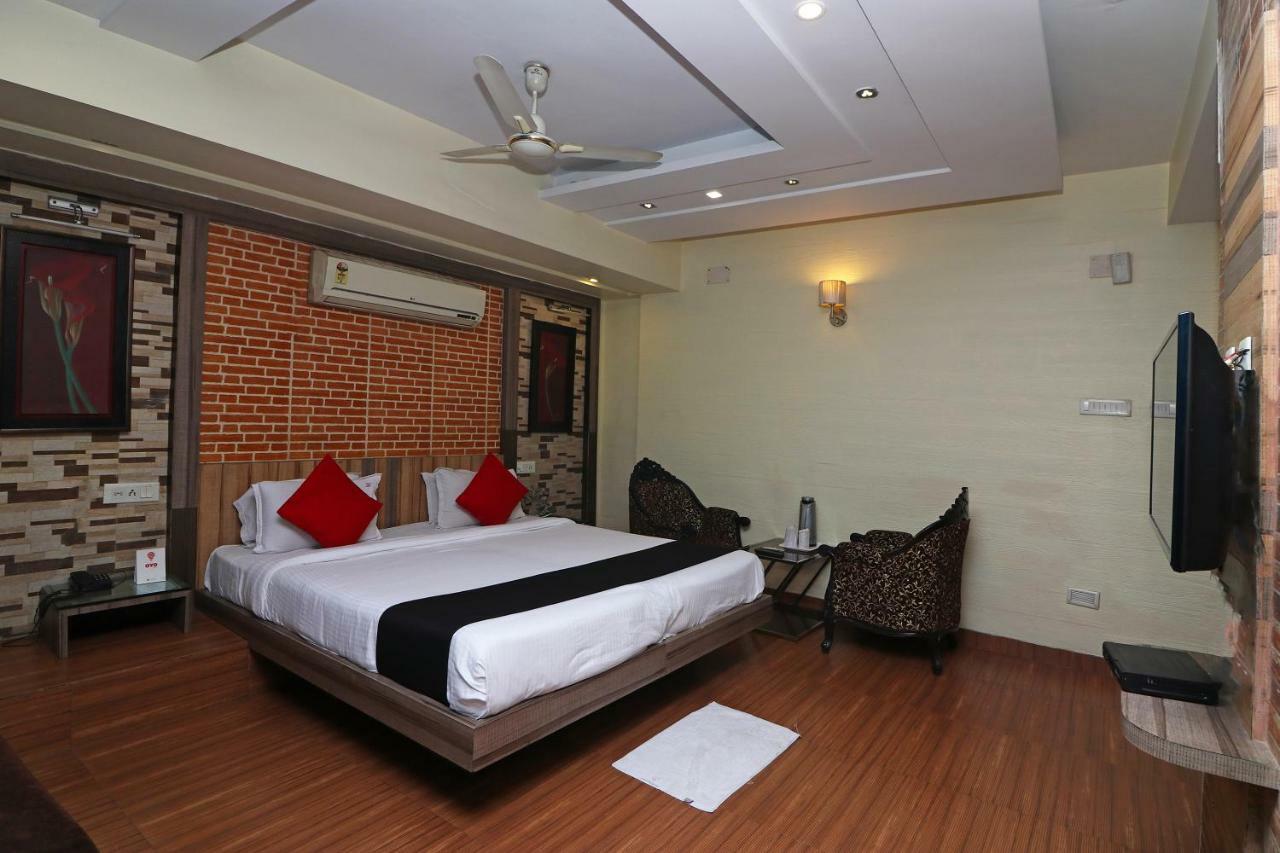 Hotel Heaven Kolkata Ngoại thất bức ảnh