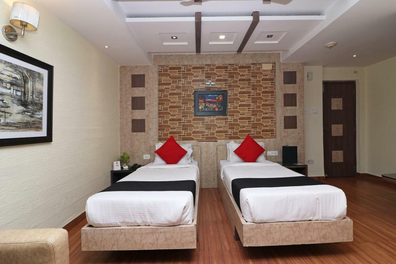 Hotel Heaven Kolkata Ngoại thất bức ảnh