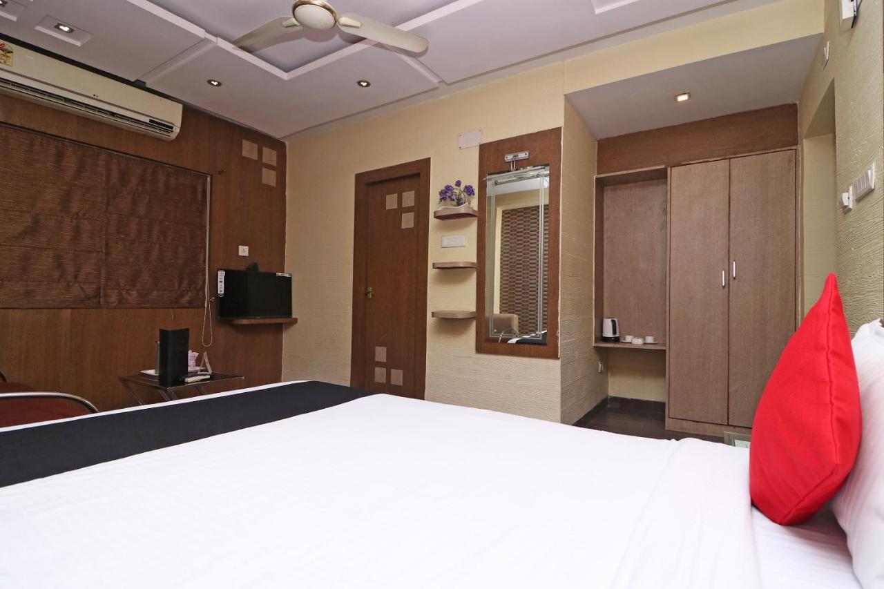 Hotel Heaven Kolkata Ngoại thất bức ảnh
