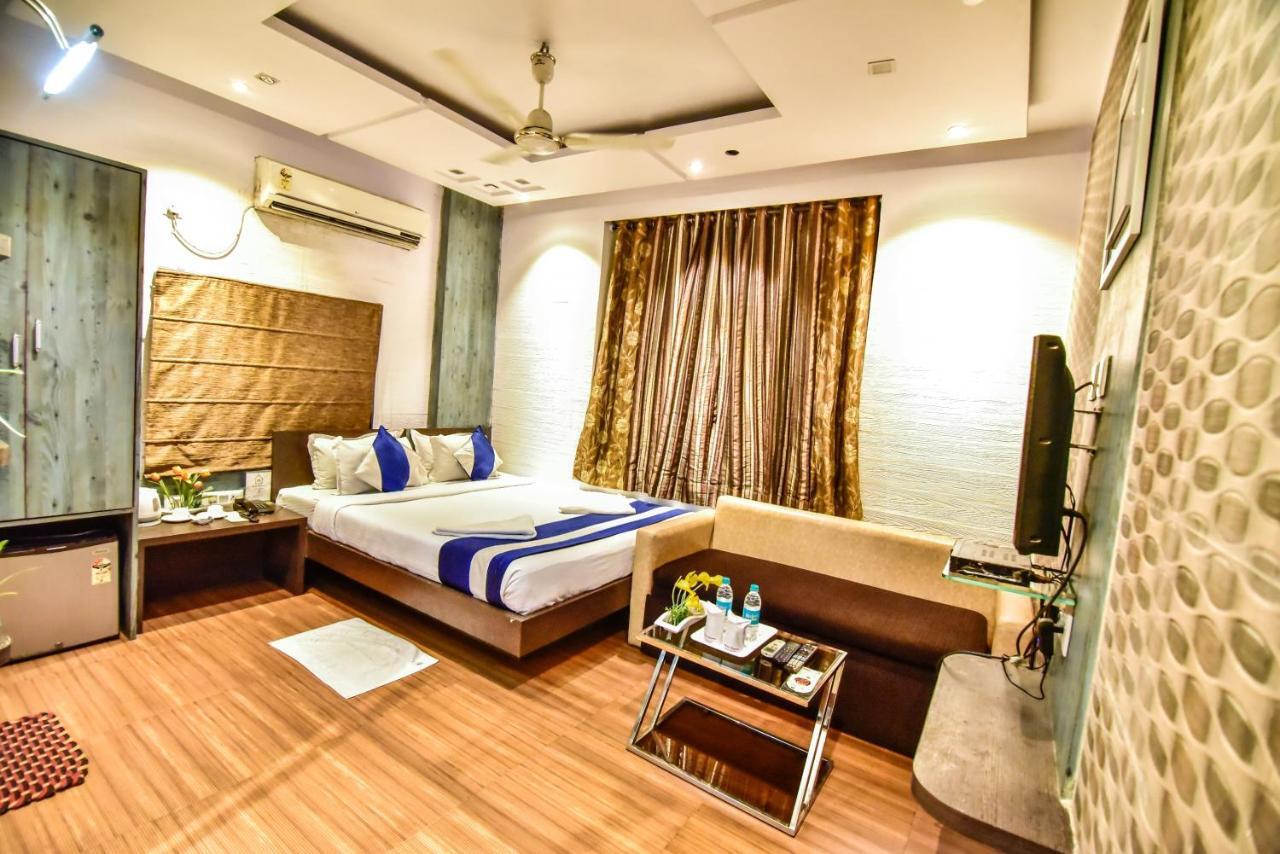 Hotel Heaven Kolkata Ngoại thất bức ảnh